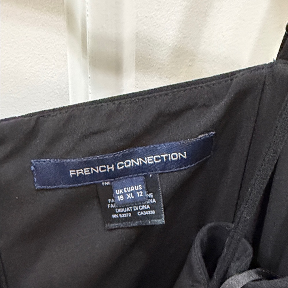 French Connection Black dress - Picture 2 of 3